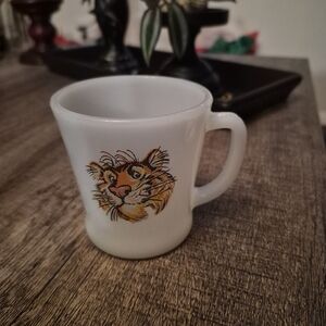 Vintage Fire King Esso Exxon Tiger Milk Glass Coffee Mug